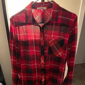 Women’s Collared Red/Black Shirt